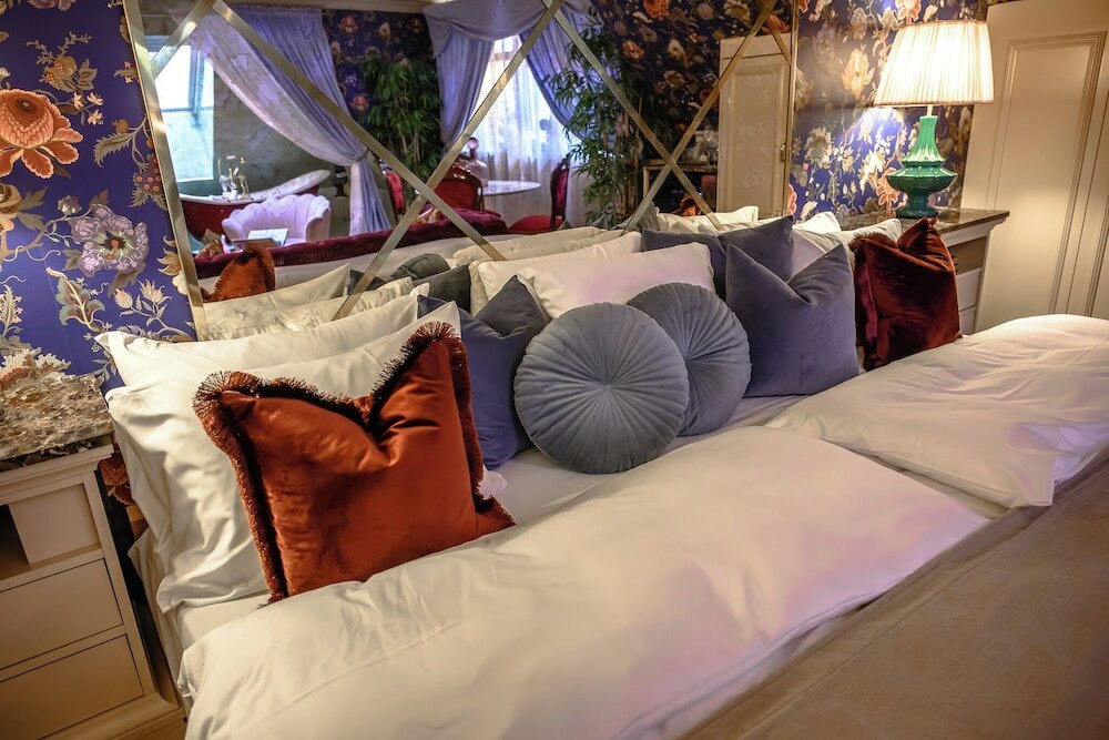 Фото Hotel Charmante