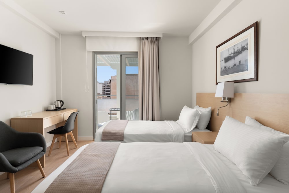 Фото Gallery Central Piraeus Port