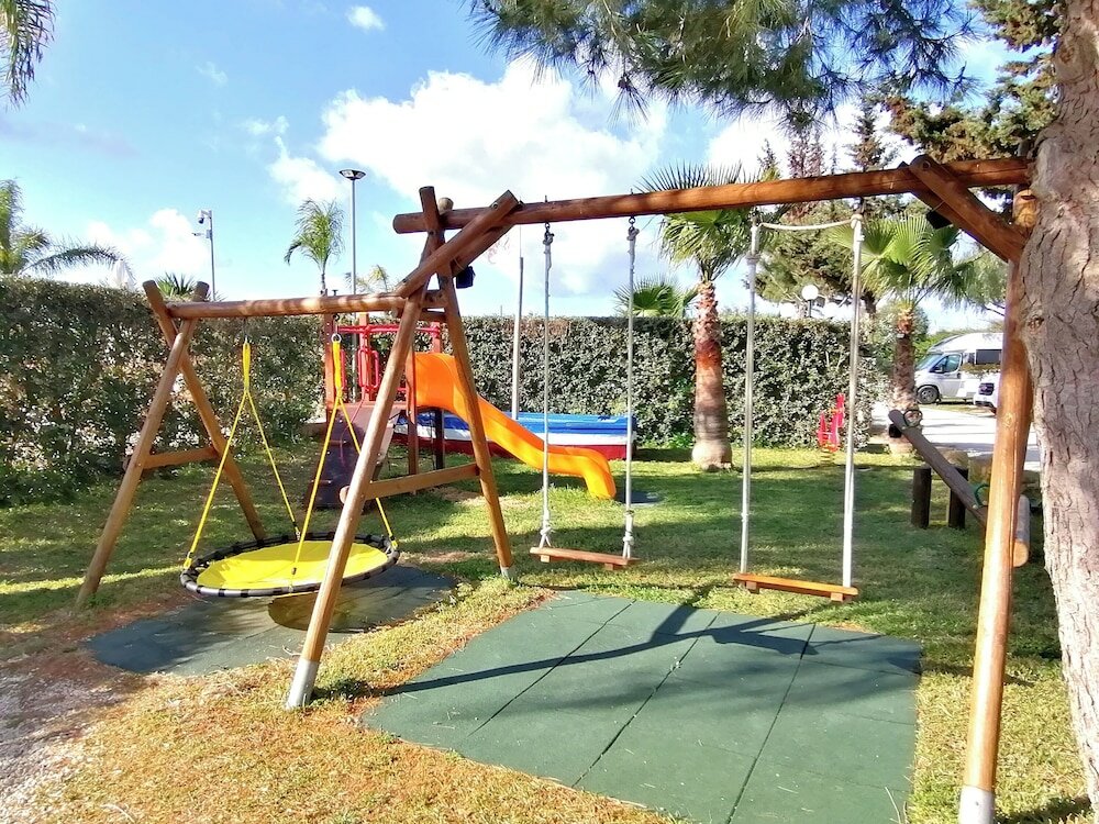 Фото Camping Lilybeo Village