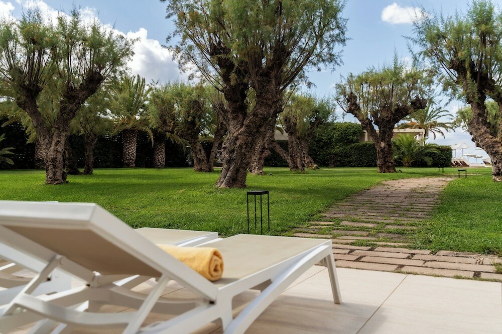 Фото Plaza Resort Hotel