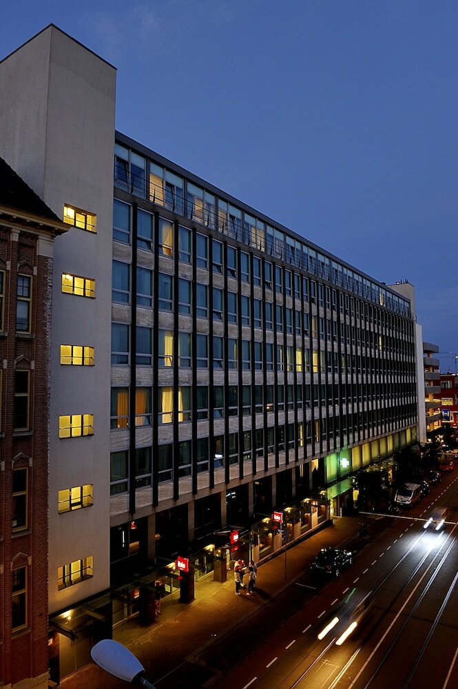 Фото Ibis Den Haag City Centre