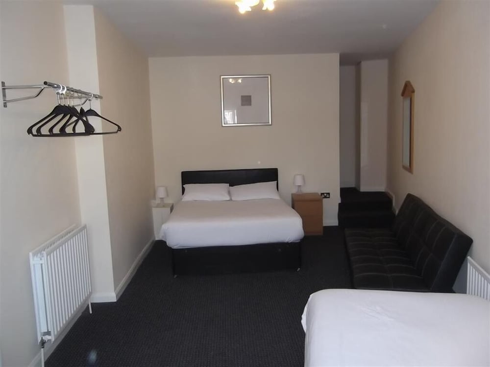 Фото Esplanade Hotel