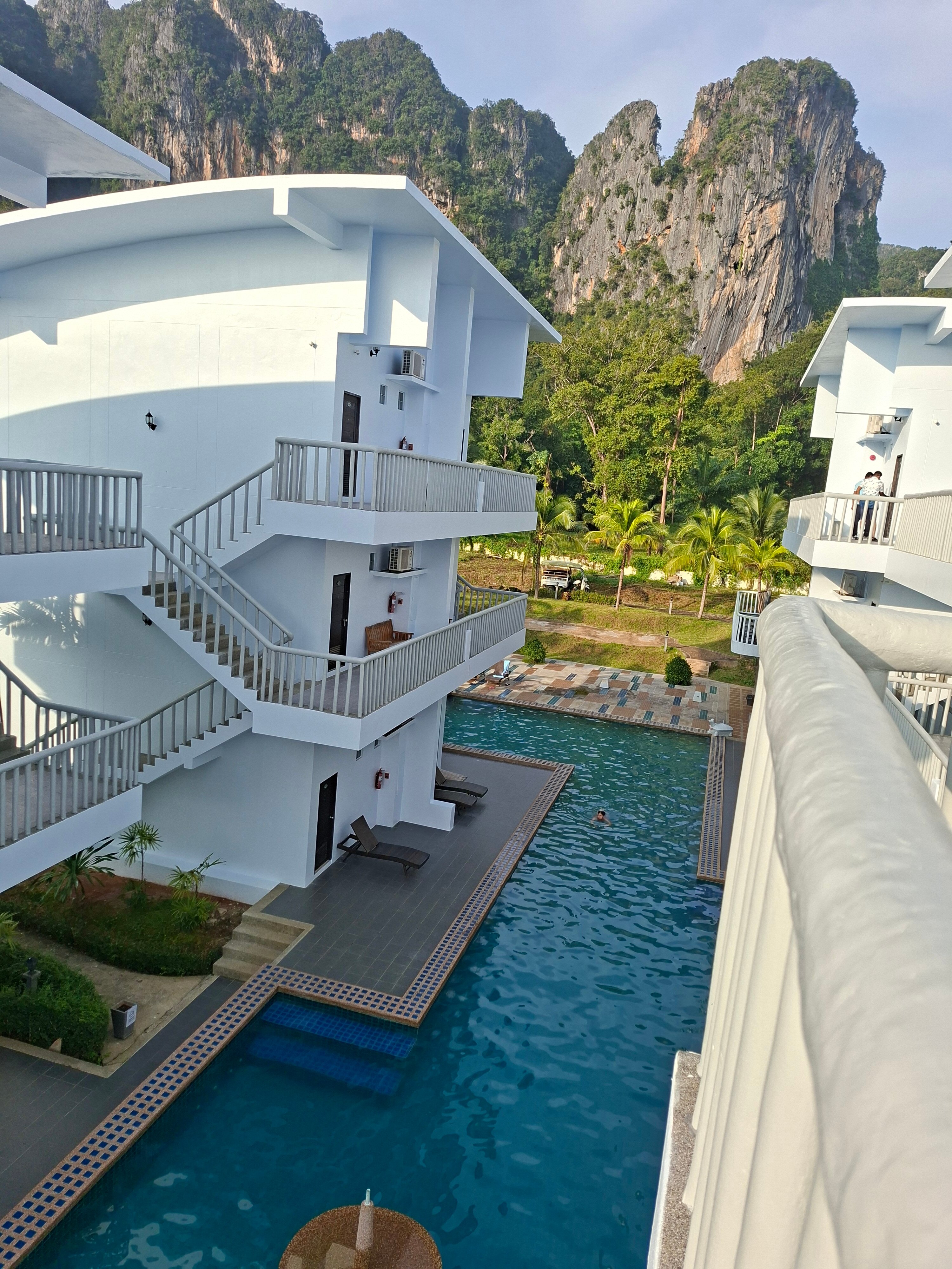 Фото Andaman Beach Hotel Phuket Patong - Handwritten Collection