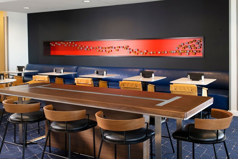 Фото Courtyard by Marriott Galveston Island