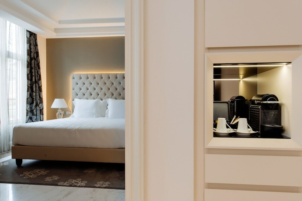 Фото Aleph Rome Hotel, Curio Collection by Hilton