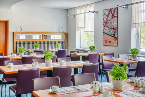 Внешний вид отеля IntercityHotel Erfurt в Эрфурте, фото 3