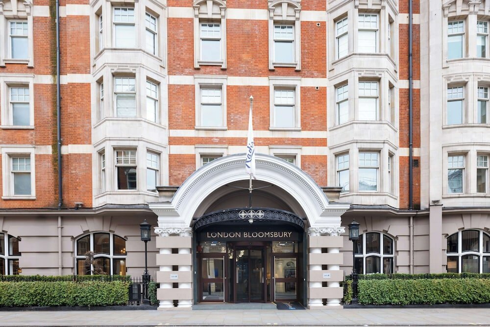Фото Radisson Blu Edwardian Bloomsbury Street Hotel, London