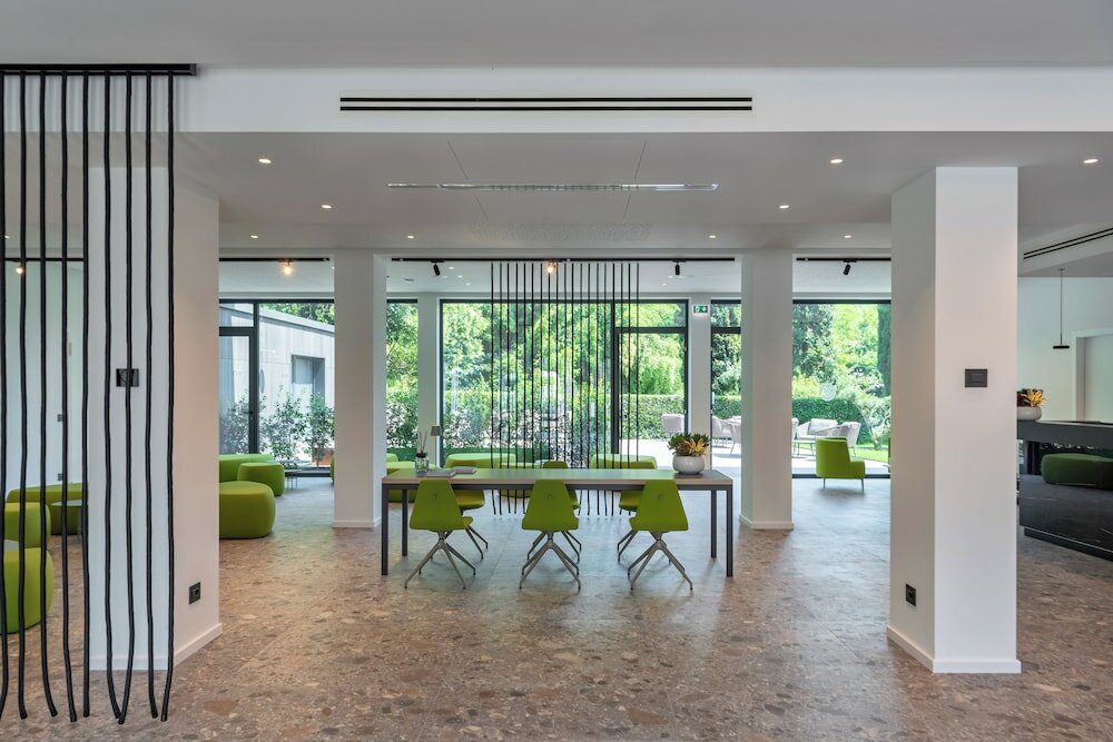 Фото Hotel Royal Village