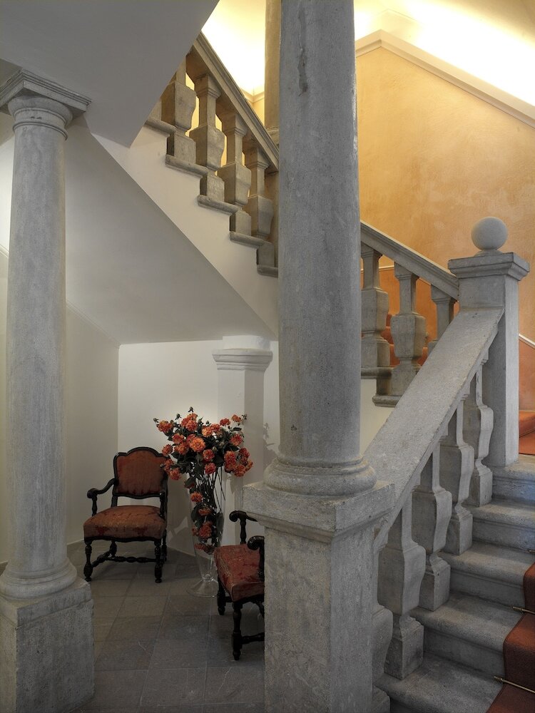 Фото Grand Hotel Entourage Palazzo Strassoldo