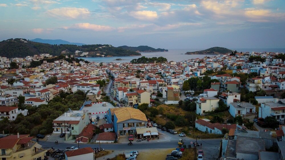 Фото MarGio Skiathos Apartments