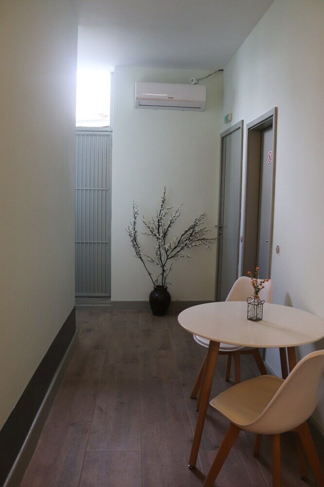 Фото Mirandesa Guesthouse