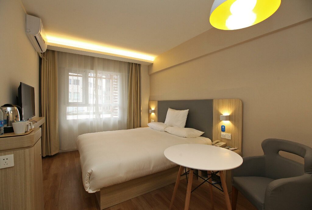 Hotel Hanting Express, Nanjing, photo