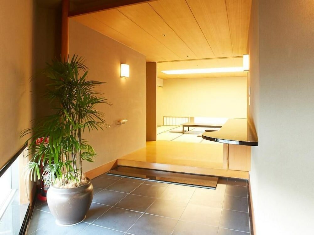 Фото Osaka Academia