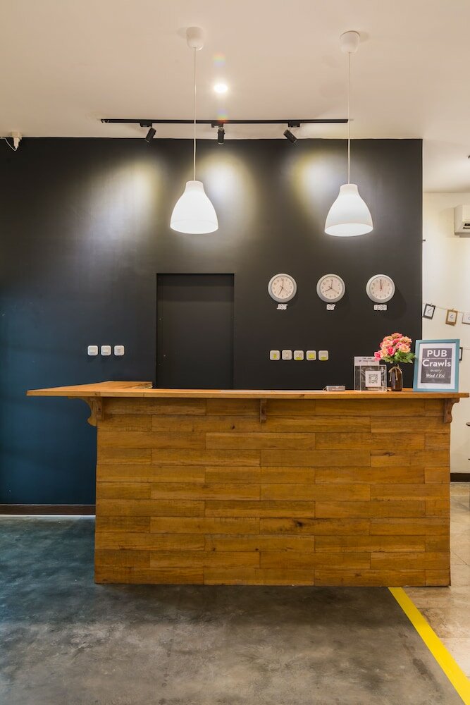 Фото Wonderloft Hostel