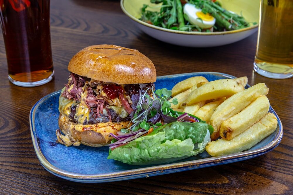 Фото Ship & Trades