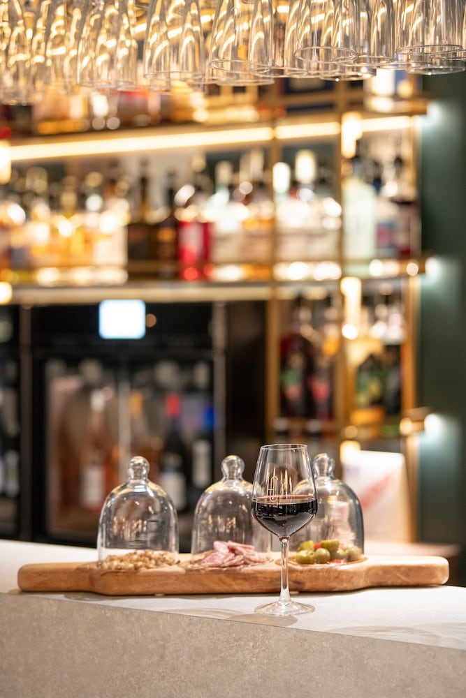 Фото Hotel de la Cité