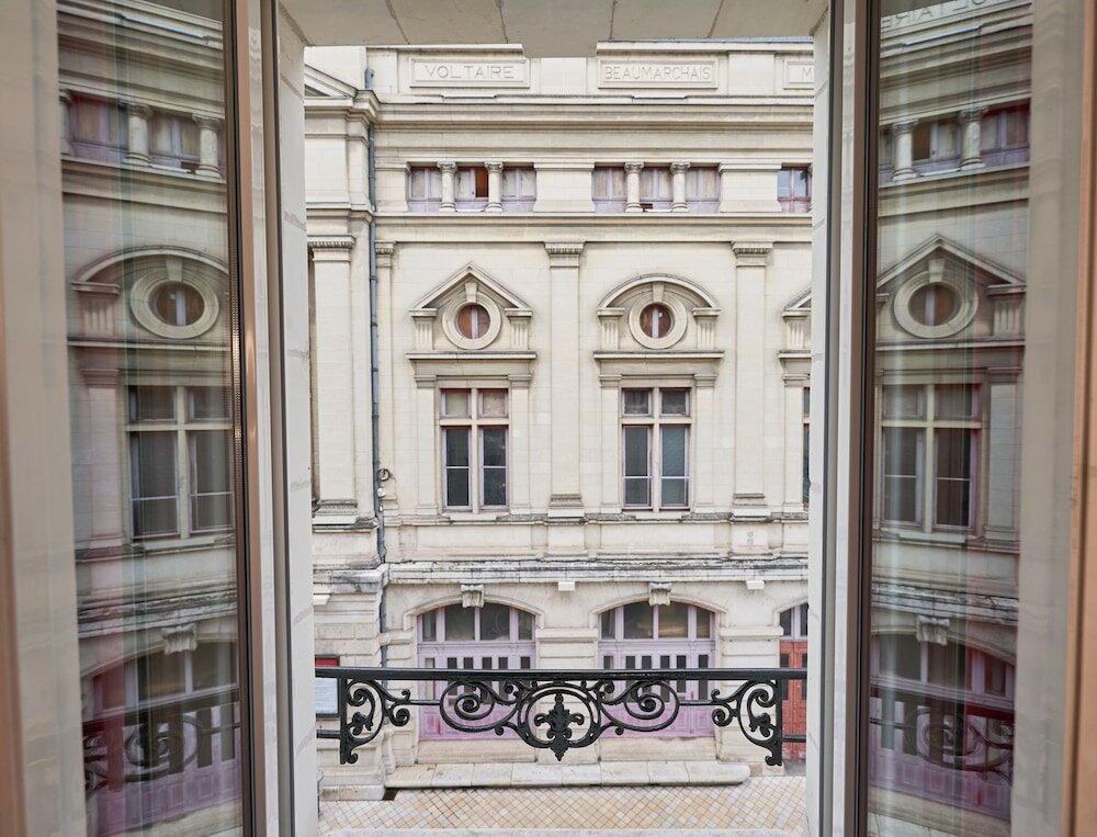 Фото Hôtel du Théâtre