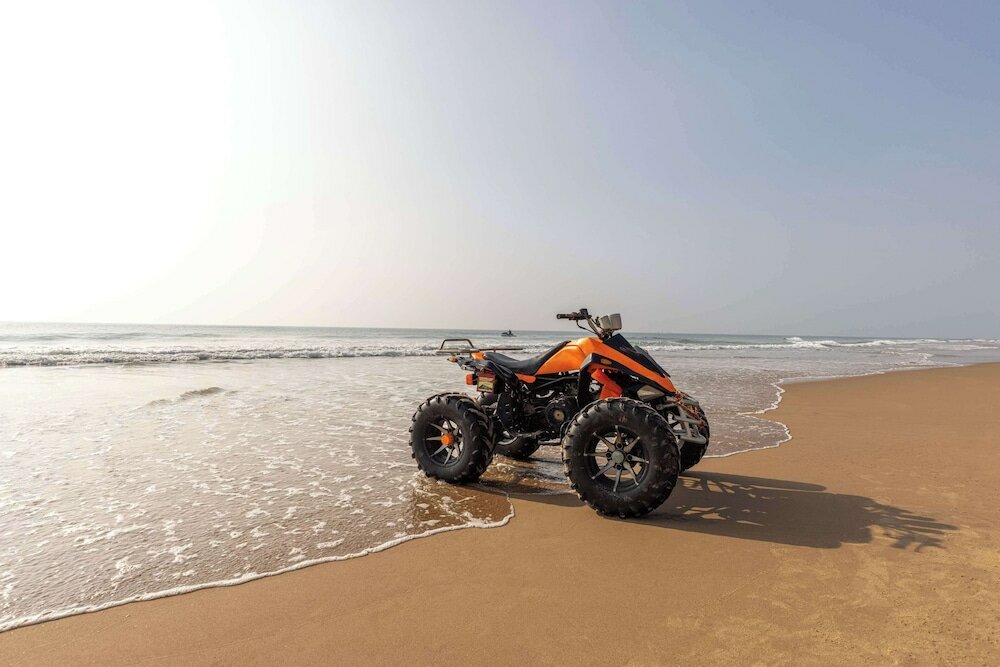 Фото Mayfair Palm Beach Resort