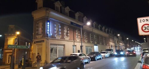 Гостиница Akena Le Casino Hotel Restaurant в Сене-Кантене