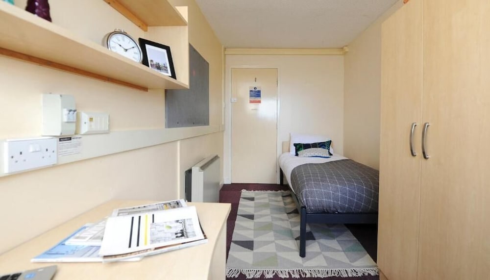 Фото John Lester & Eddie Colman Courts - Campus Accommodation