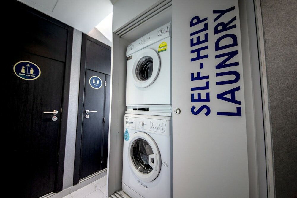 Фото CUBE Boutique Capsule Hotel in Kampong Glam