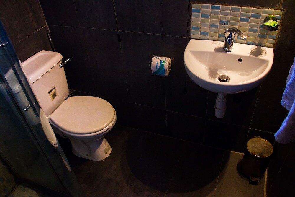 Фото Precinct Comfort Services, Ikoyi