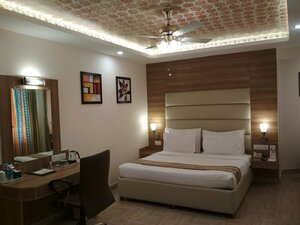 Гостиница Grand Continental Hotel