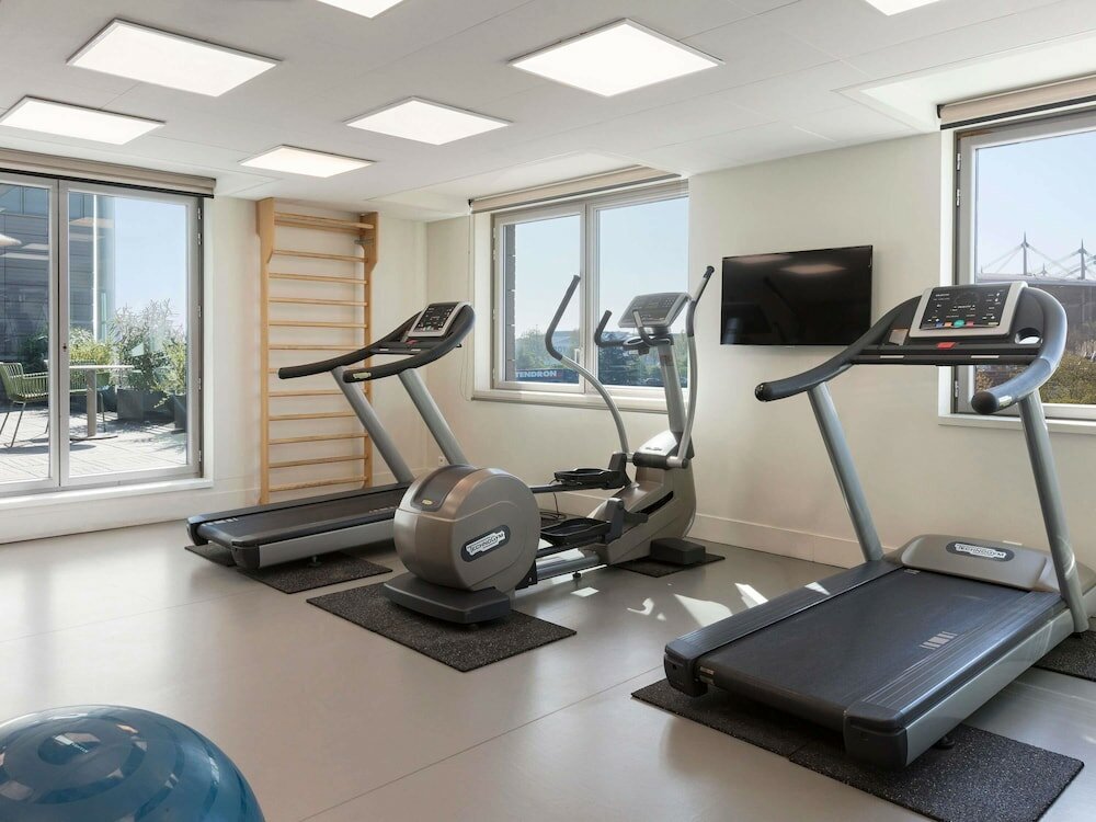 Фото Novotel Paris Saint Denis Stade Basilique