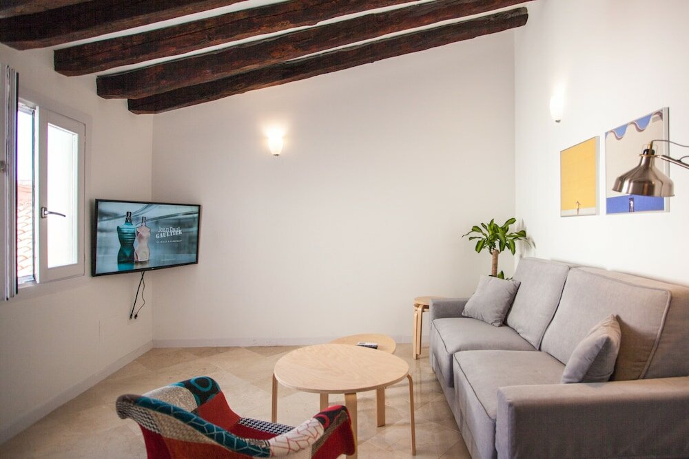 Фото Gran Central Suites