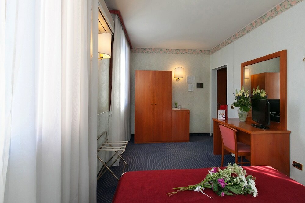 Фото Hotel Kappa