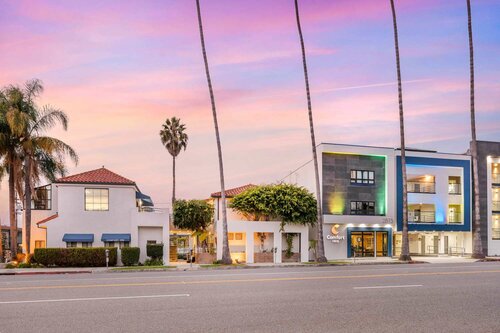 Гостиница Comfort Inn Santa Monica - West Los Angeles в Санта Монике