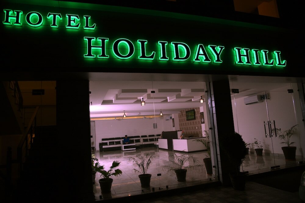 Фото Hotel Holiday Hill