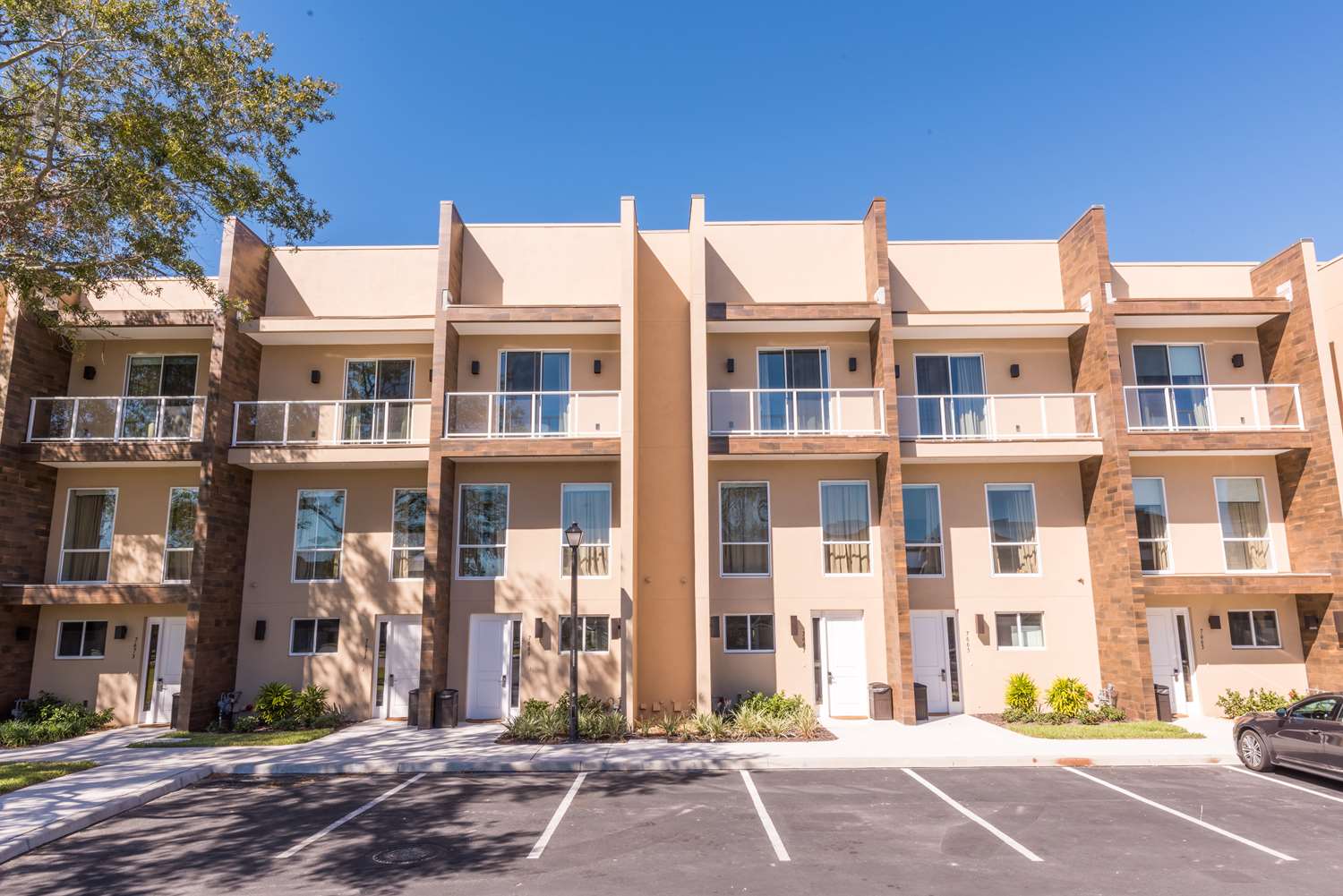 Фото Magic Village Yards, Trademark Collection by Wyndham