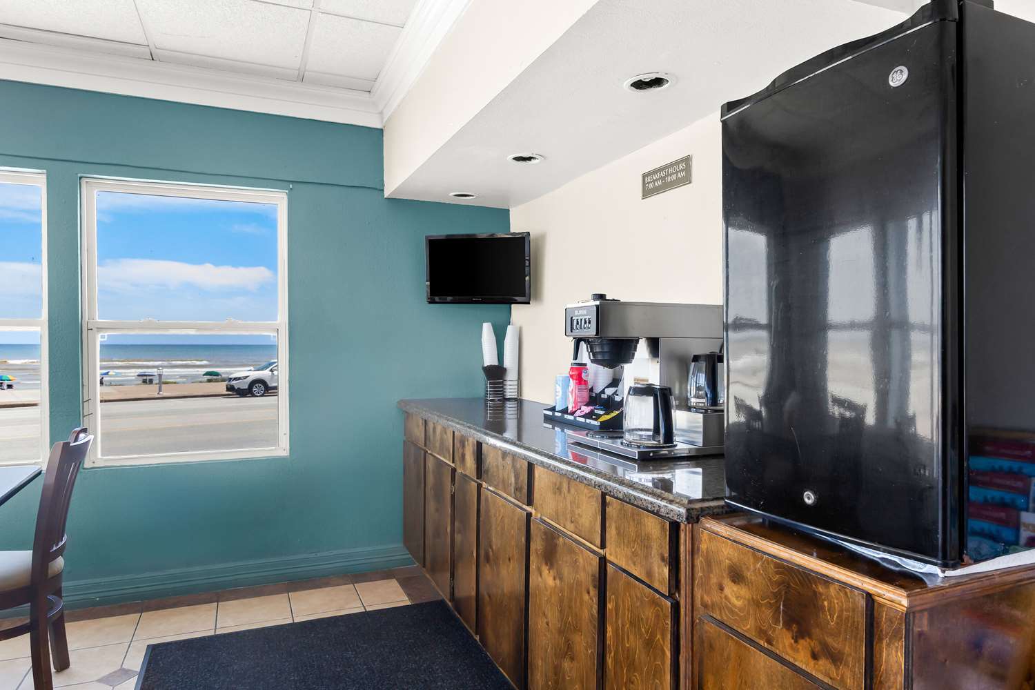 Фото Knights Inn Galveston