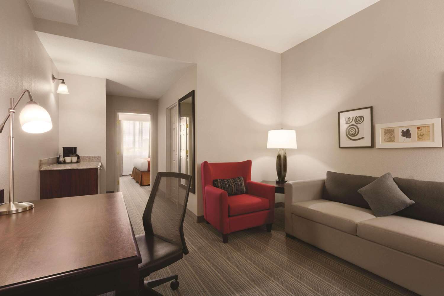 Фото Country Inn & Suites by Radisson, St. Petersburg - Clearwater, Fl
