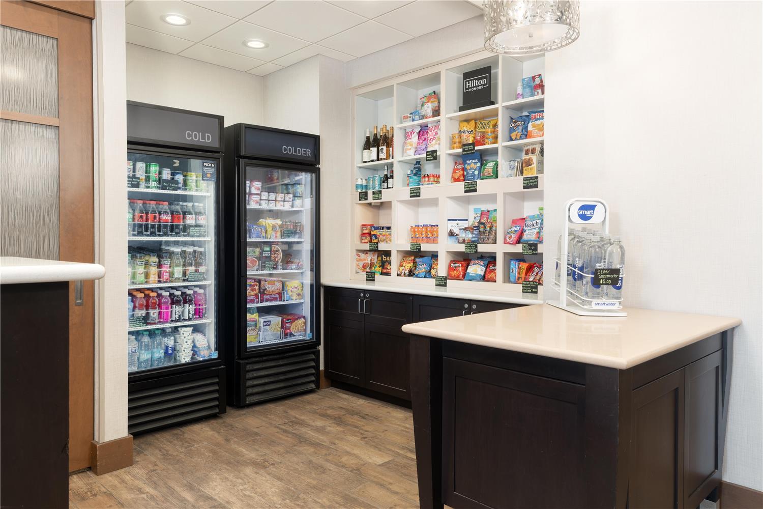 Фото Homewood Suites by Hilton Wauwatosa Milwaukee