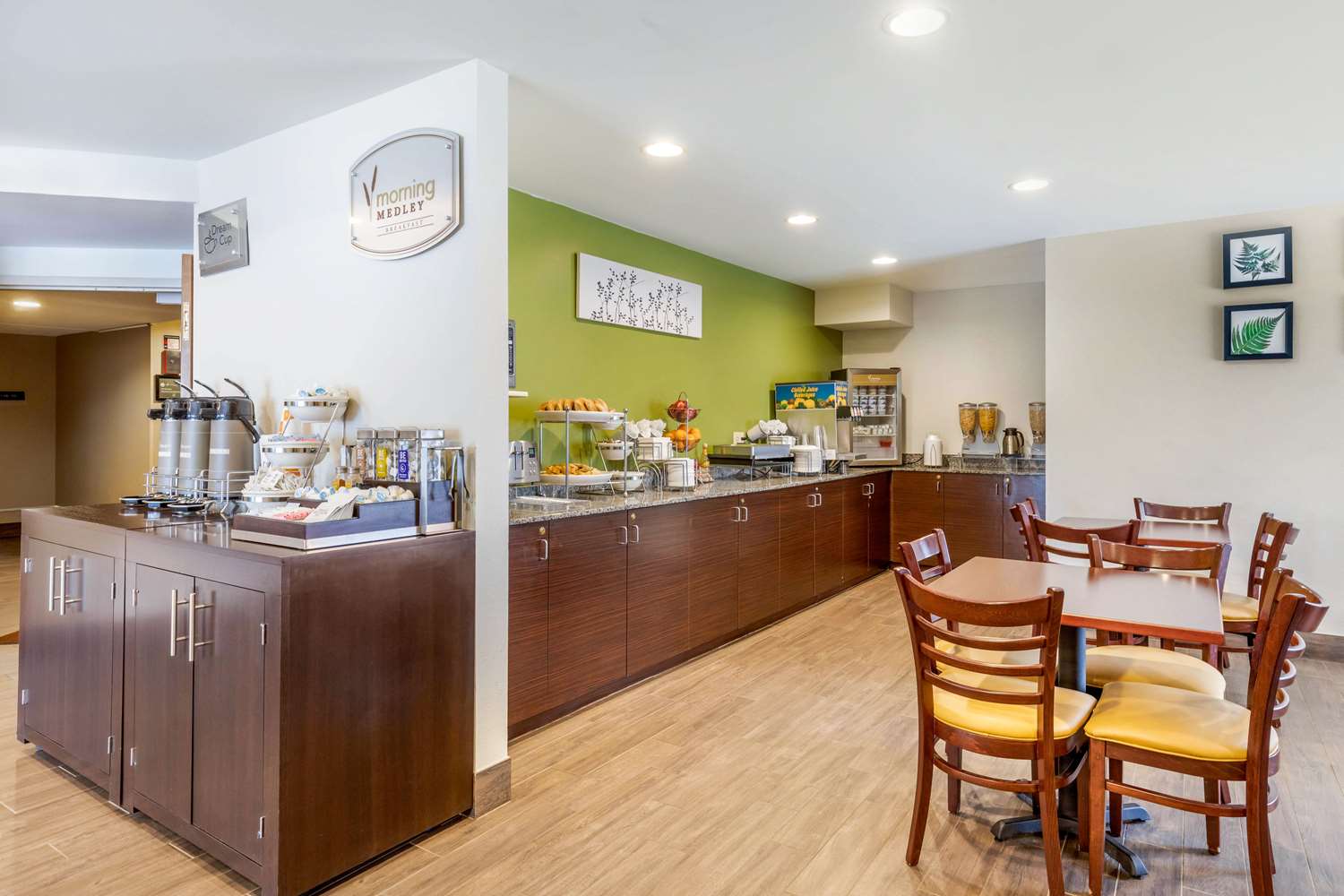 Фото Sleep Inn near Great Lakes Naval Base