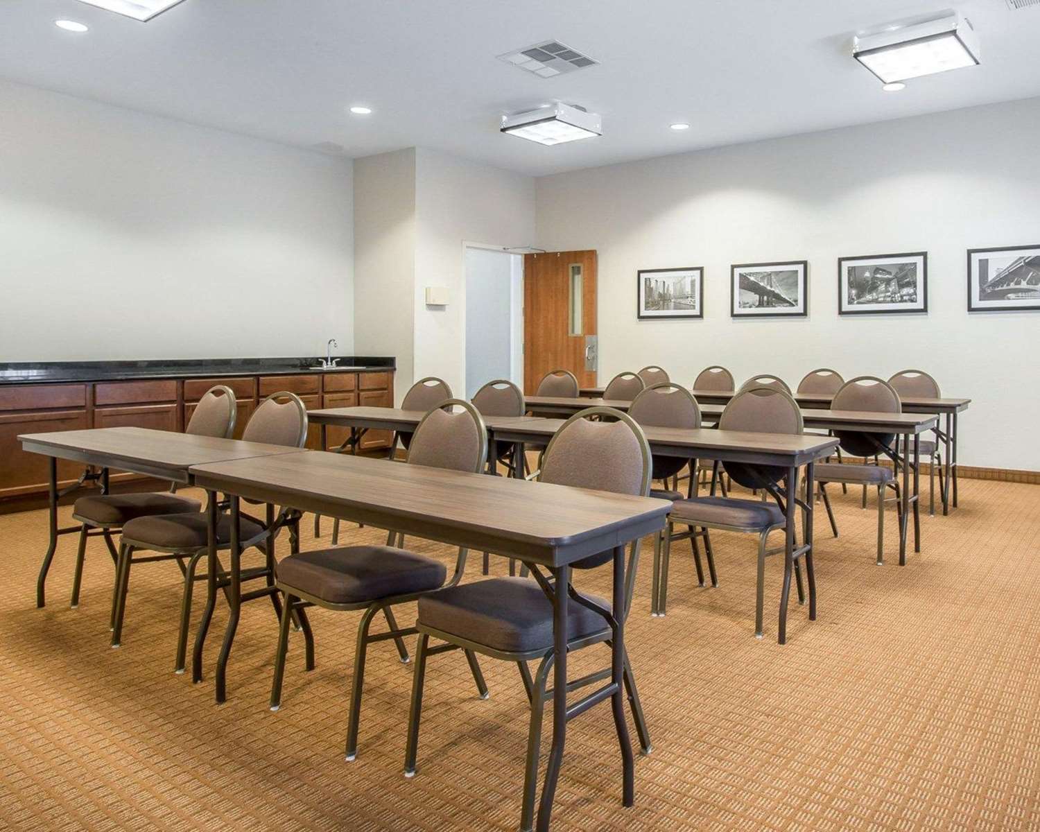 Фото Mainstay Suites Meridian