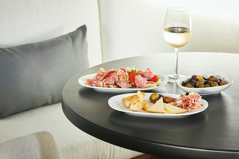 Фото Ac Hotel by Marriott Tampa Airport