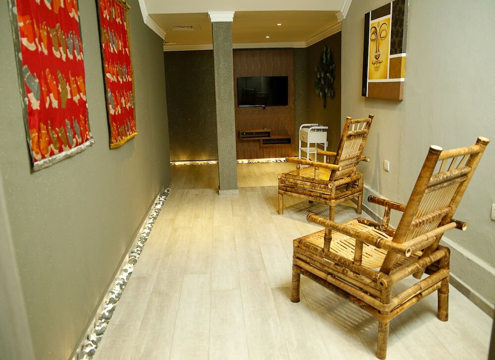 Фото Kiriri Garden Hotel