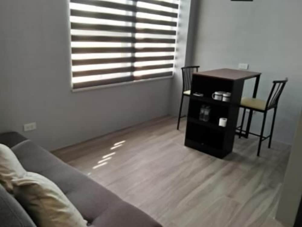 Фото Cebu Hotel Plus