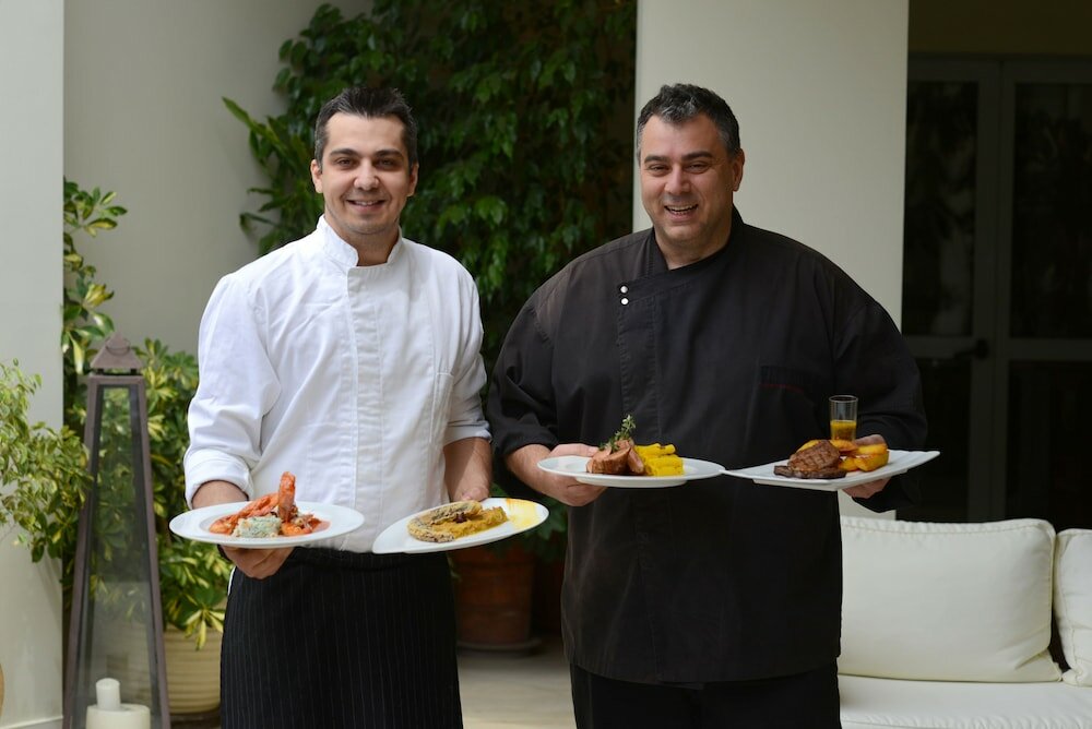 Фото Elefsina Hotel