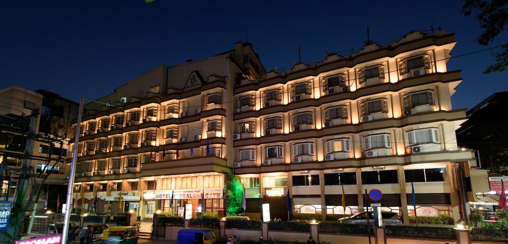 Фото Hotel Bangalore Gate