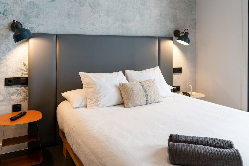 Фото Welldone Quality Crystal Pool