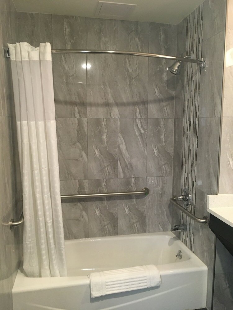 Фото The Williams Hotel