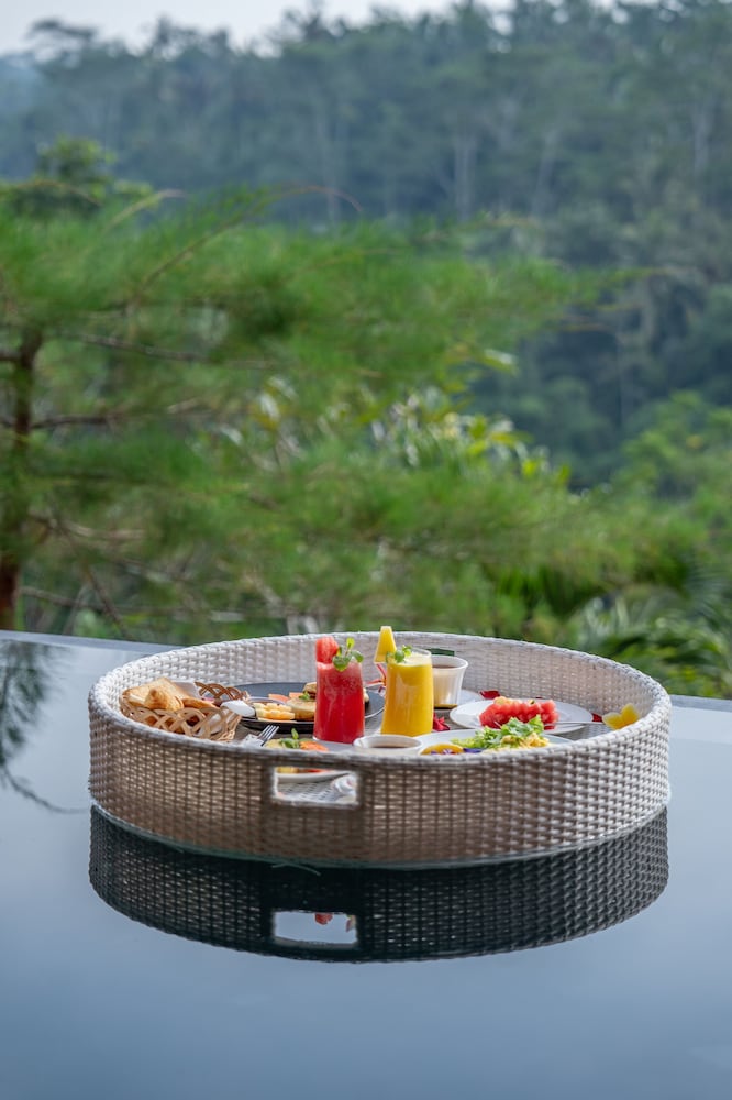 Фото Campuhan Sebatu Resort