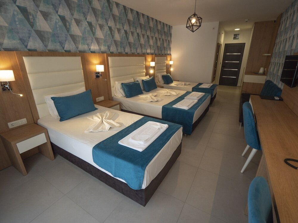 Фото Pearl Beach Hotel