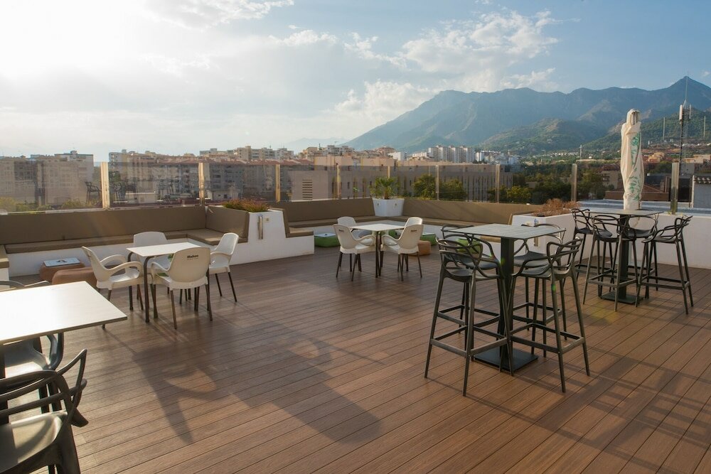 Фото Daos Suites Terrace Marbella