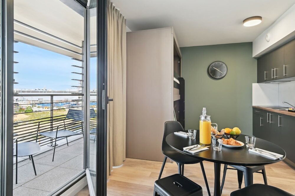 Фото All Suites Appart Hotel Paris Ouest Colombes