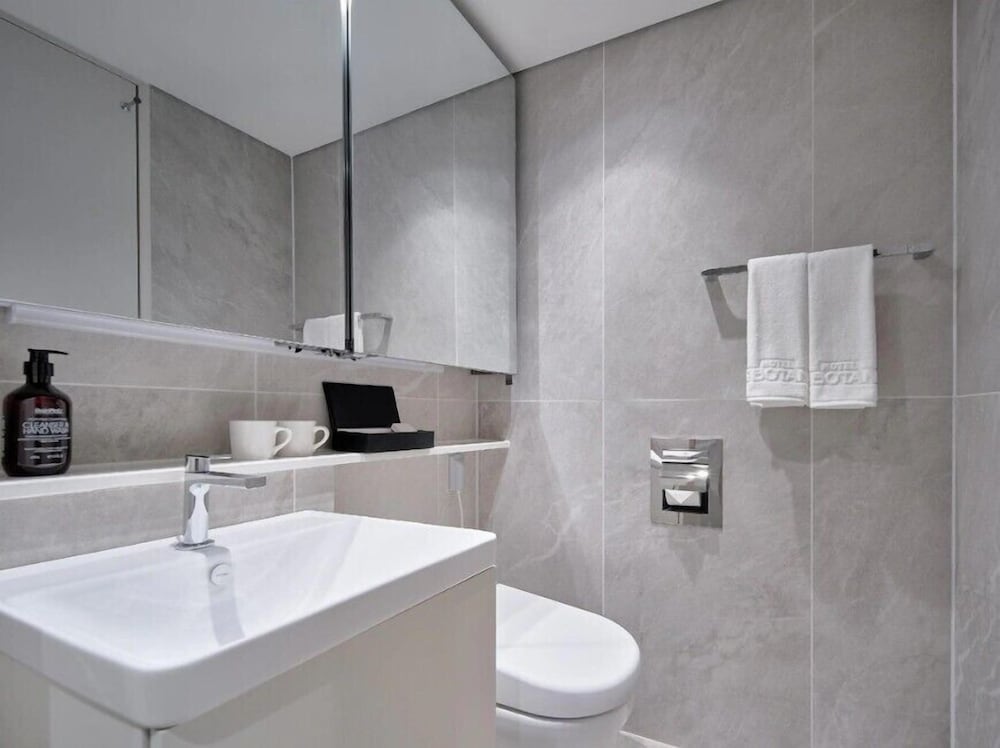 Фото Hotel The Botanik Sewoon Myeongdong